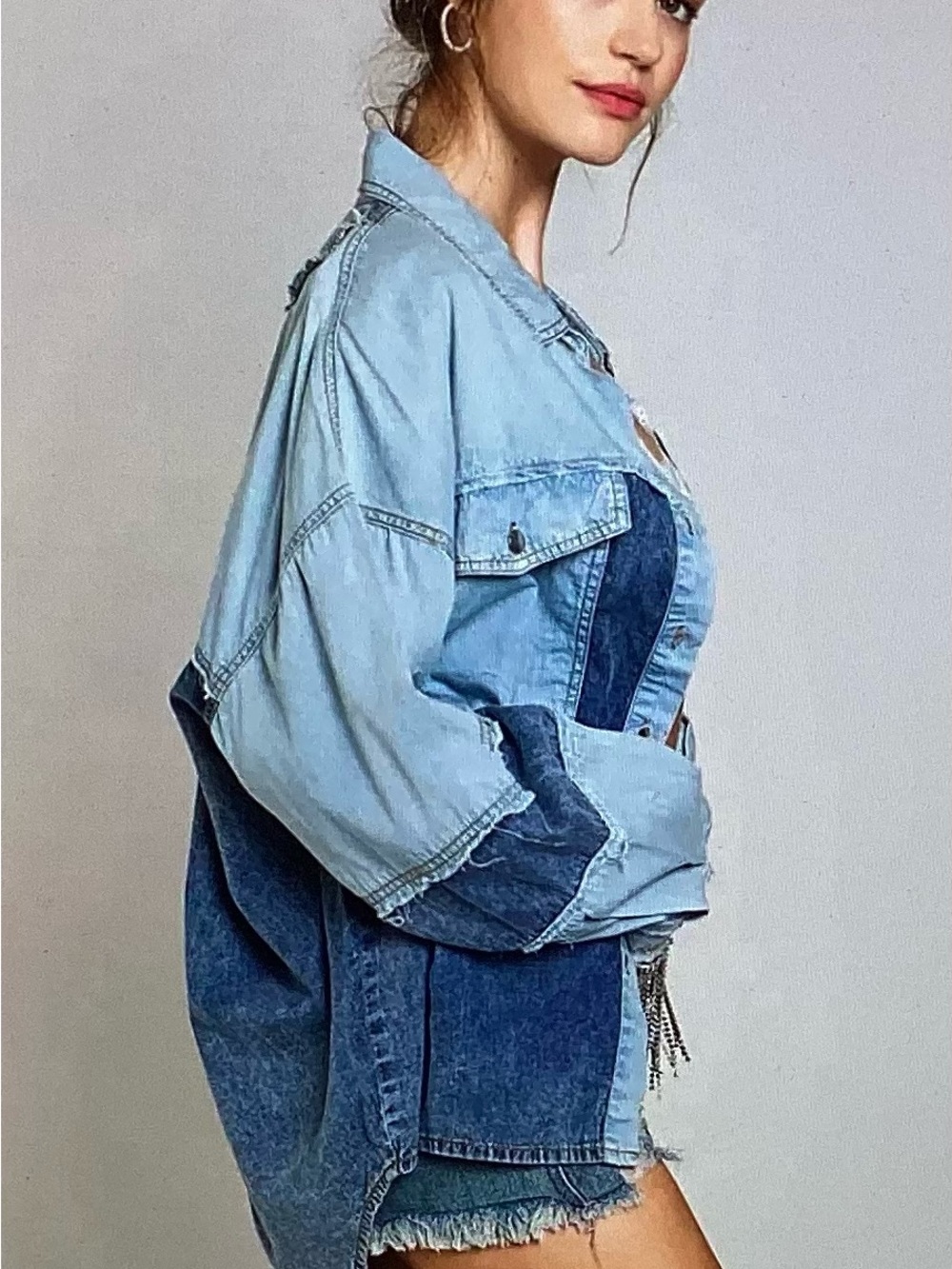 POL Two-Tone Chambray Button-Up Shirt - Light Blue & Dark Blue - Picture 4 of 5